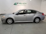 Used 2010 Subaru Legacy 2.5i image 3