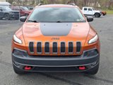 Used 2016 Jeep Cherokee Trailhawk w/ Comfort/Convenience Group image 2