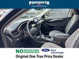 Used 2021 Ford Escape SE w/ SE Sport Appearance Package image 4