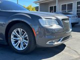 Used 2017 Chrysler 300 C image 3