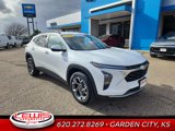 Certified 2024 Chevrolet Trax LT w/ Driver Confidence Package image 3
