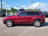 Used 2018 Jeep Grand Cherokee Laredo image 4