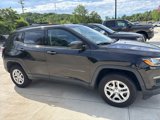 Used 2018 Jeep Compass Sport image 3