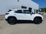 Used 2021 Chevrolet TrailBlazer LT w/ Driver Confidence Package image 2