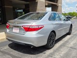 Used 2017 Toyota Camry SE image 6