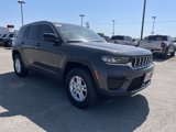 New 2025 Jeep Grand Cherokee Laredo image 2