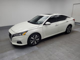 Used 2020 Nissan Altima 2.5 SV image 2