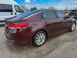Used 2016 Kia Optima EX w/ Option Group 040 image 2
