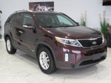 Used 2015 Kia Sorento LX image 2