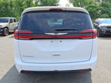 Certified 2023 Chrysler Pacifica Touring-L image 5
