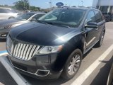 Used 2013 Lincoln MKX FWD image 2