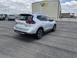 Used 2019 Nissan Rogue SL w/ Premium Package image 5