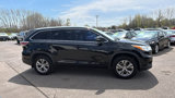 Used 2014 Toyota Highlander XLE image 5