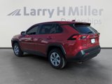 Used 2022 Toyota RAV4 LE image 3