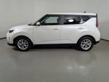 Used 2023 Kia Soul LX w/ LX Technology Package image 4