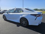Used 2023 Toyota Camry SE image 5