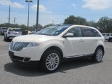 Used 2013 Lincoln MKX AWD image 3