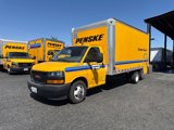 Used 2018 GMC Savana 4500 w/ Driver Convenience Package image 3