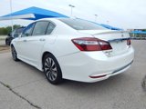 Used 2017 Honda Accord Touring image 4