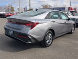 New 2025 Hyundai Elantra SE image 5