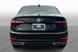 Used 2021 Volkswagen Jetta SEL Premium image 4