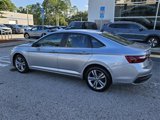 Used 2024 Volkswagen Jetta SE image 5