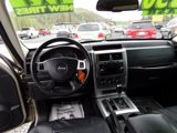 Used 2010 Jeep Liberty Limited image 5