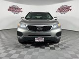 Used 2013 Kia Sorento LX image 2