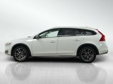 Used 2018 Volvo V60 T5 Cross Country w/ Convenience Package image 2