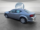 Used 2013 Dodge Avenger SE image 5