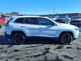 Used 2023 Jeep Cherokee Altitude Lux image 2