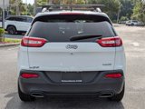 Used 2018 Jeep Cherokee Latitude image 5