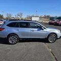 Used 2017 Subaru Outback 3.6R Limited image 6