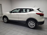 Used 2018 Nissan Rogue Sport SV image 3