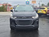 Used 2021 Chevrolet Trax LT w/ Sport Edition image 3