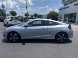 Used 2017 Honda Civic Touring image 2