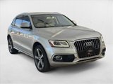Used 2016 Audi Q5 3.0T Prestige image 3
