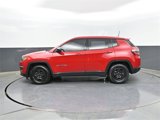 Used 2018 Jeep Compass Sport w/ Tech Group image 2