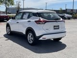 Used 2022 Nissan Kicks S image 5
