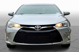 Used 2016 Toyota Camry SE image 2