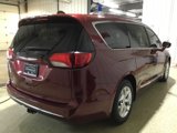 Used 2017 Chrysler Pacifica Touring-L Plus image 4