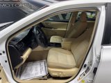 Used 2015 Toyota Camry LE image 5