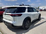Used 2022 Nissan Pathfinder SV w/ SV Premium Package image 4