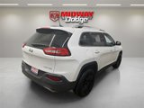 Used 2016 Jeep Cherokee Limited image 4