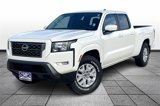 Used 2023 Nissan Frontier SV image 2