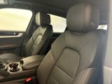 Used 2024 Porsche Cayenne image 5