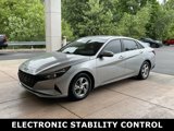 Used 2021 Hyundai Elantra SE image 3