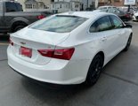 Used 2023 Chevrolet Malibu LT image 3
