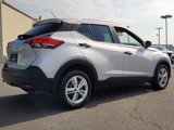 Used 2019 Nissan Kicks S image 3
