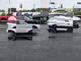 Used 2018 Ford Escape SE image 2